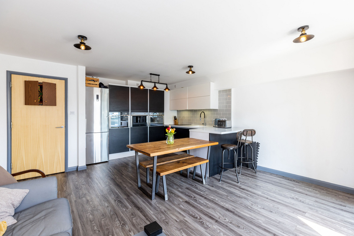 12_9HawkhillClose-03_c1ac-cf4b-09e6-a222-bec2-106b-afff-933f_20230613081952