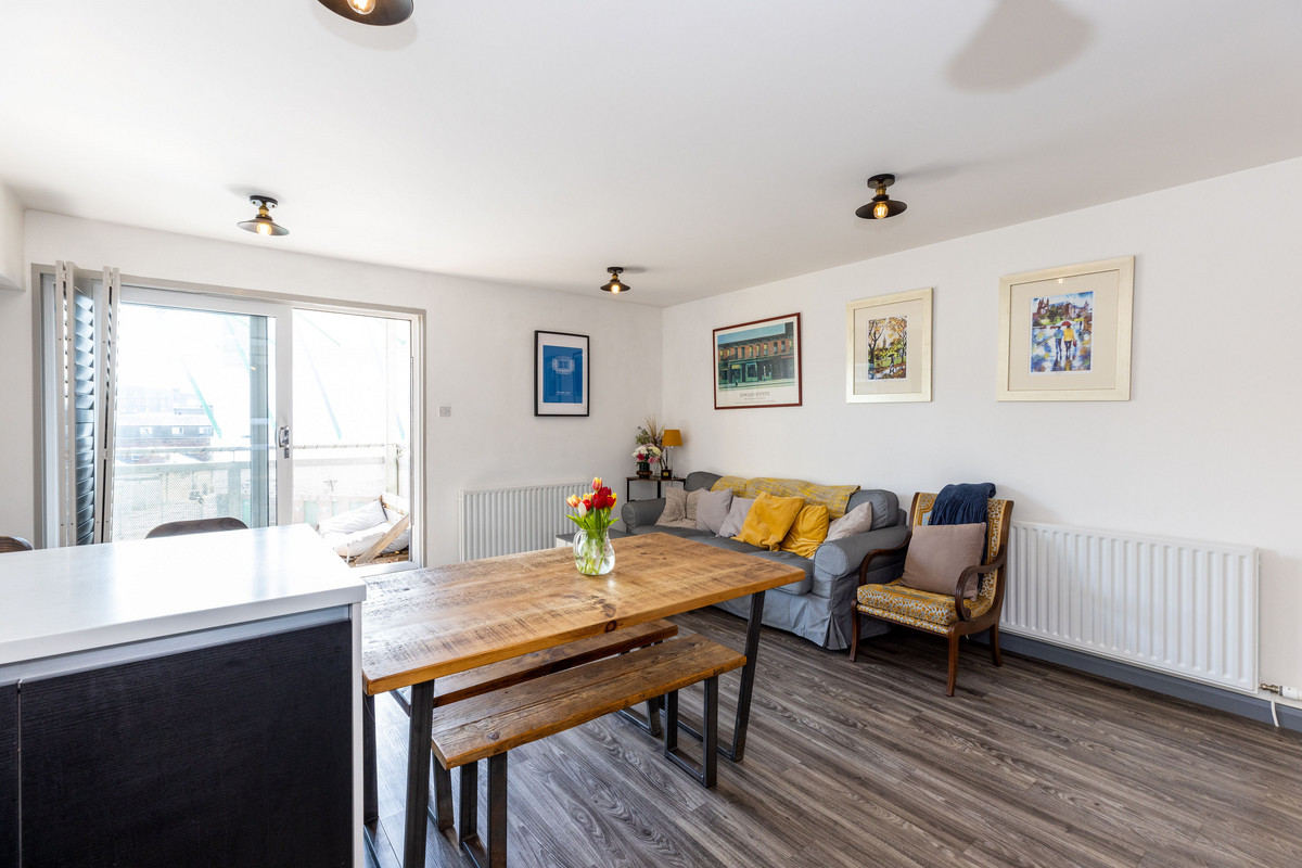 12_9HawkhillClose-09_d380-30df-395e-95f6-0a93-727f-ddd9-c68c_20230613082002