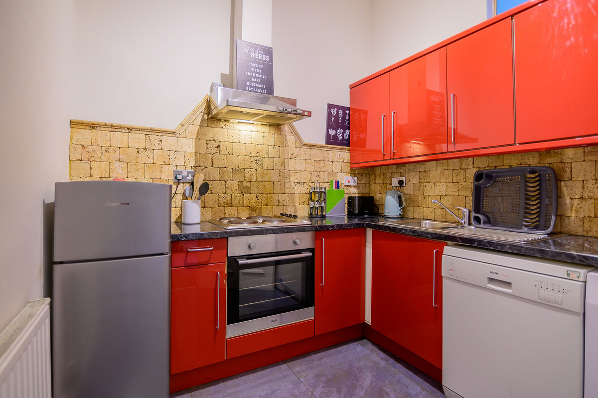 25-6-2F3-PanmurePlac_639e-3c67-43f7-2e3b-ea31-da51-b1e5-1f99_20240416101121