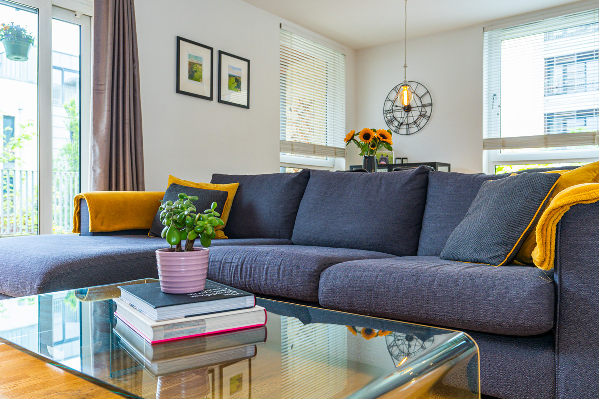 3-livingkitchenbalco_04d6-49f9-f9cc-e91e-9bb2-bbc4-ed2a-b6cf_20210713092334