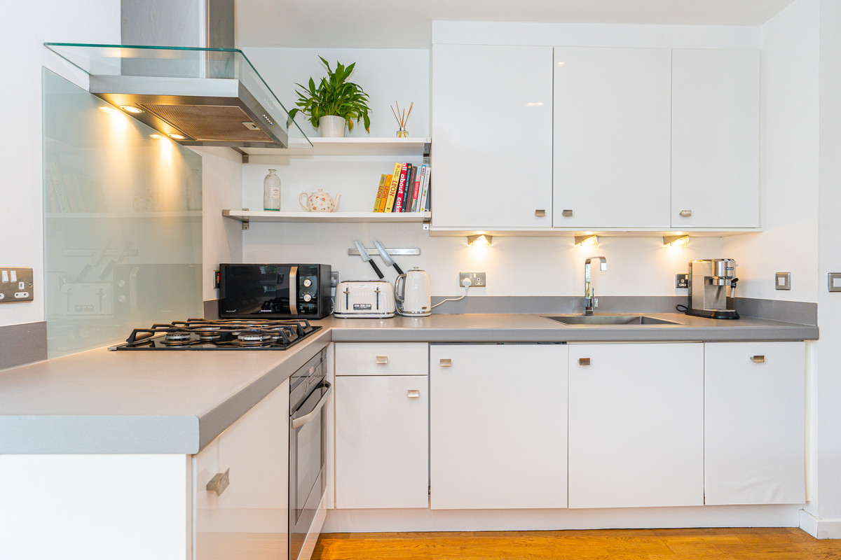 3-livingkitchenbalco_9b12-a496-e9ce-1993-c627-8682-d354-ea51_20210713092453