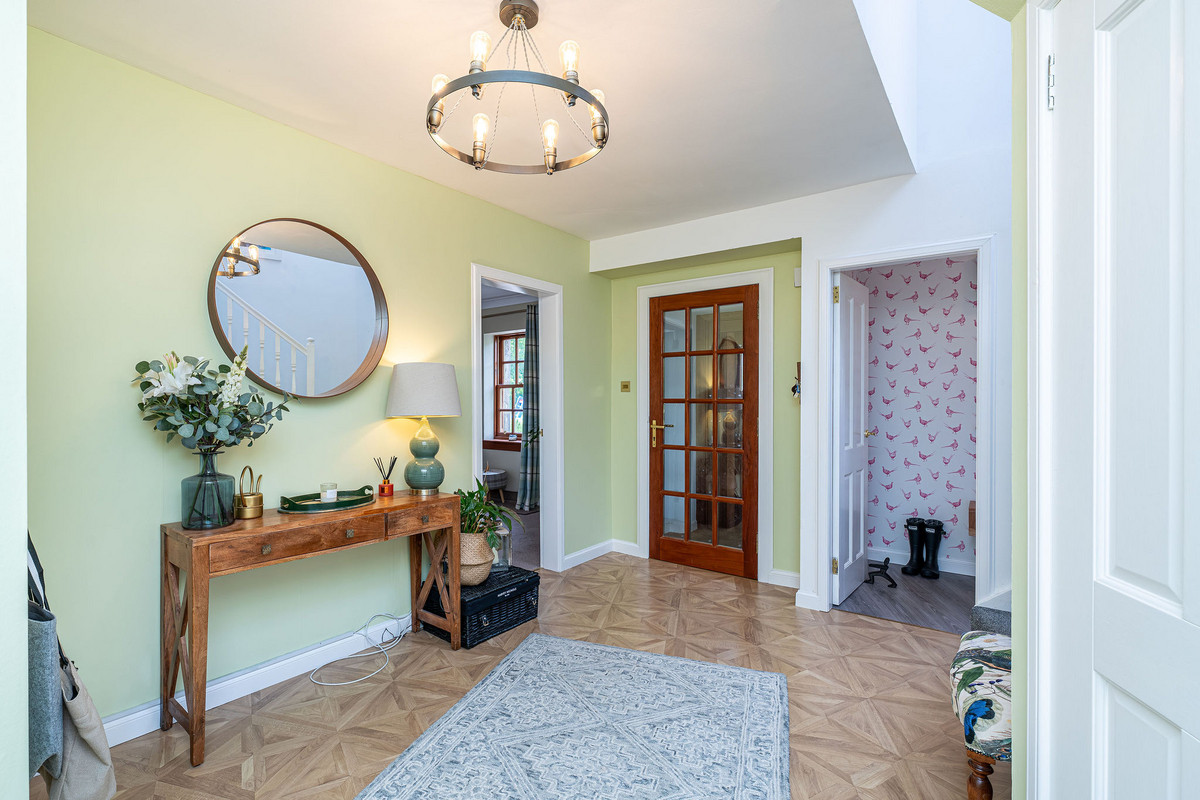 5Leithhead_internals_0166-7f18-7cc3-7c88-7d66-7235-f3f3-9255_20240701032944