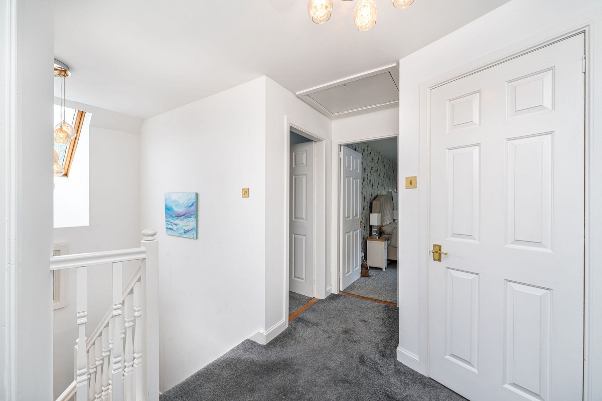 5Leithhead_internals_312d-e1f0-a6cf-2fd4-139c-34c9-996f-e364_20240701032921