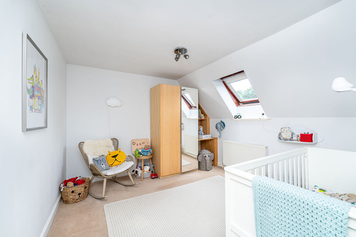 5Leithhead_internals_3d2a-3051-b2c5-93e5-09b2-193a-61f1-87ca_20240701032854