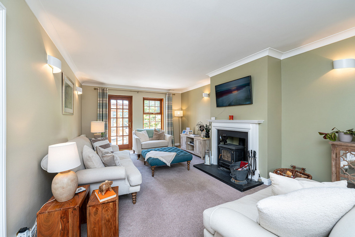 5Leithhead_internals_7185-d3c4-cfc2-a499-85dc-de48-bc1f-bdca_20240701032923