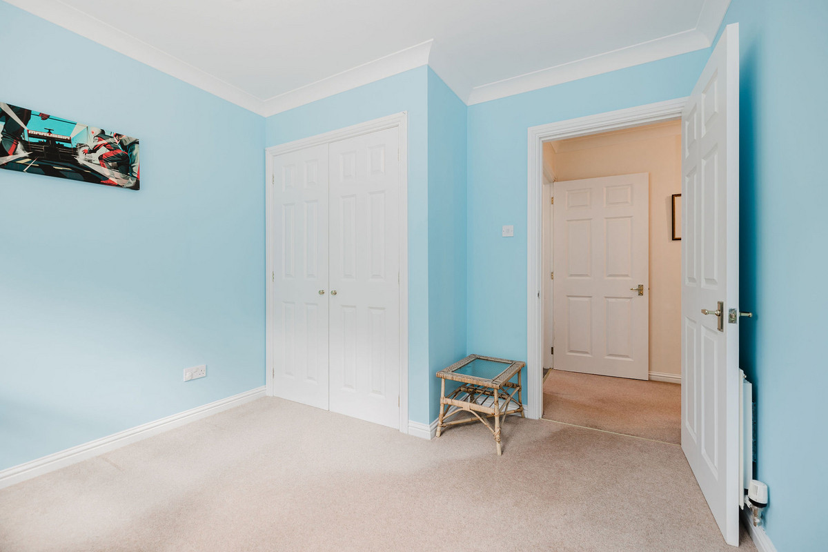 7-Bedroom2C_5e4e-6e86-b46b-36b1-3596-3c9d-6800-5e02_20240617101243