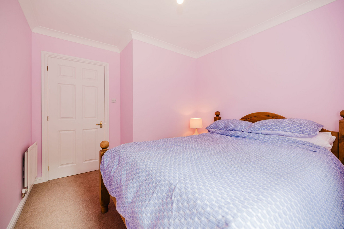 8-Bedroom3B_b5fa-1923-c72e-c89c-e30e-799e-cc51-350a_20240617101251