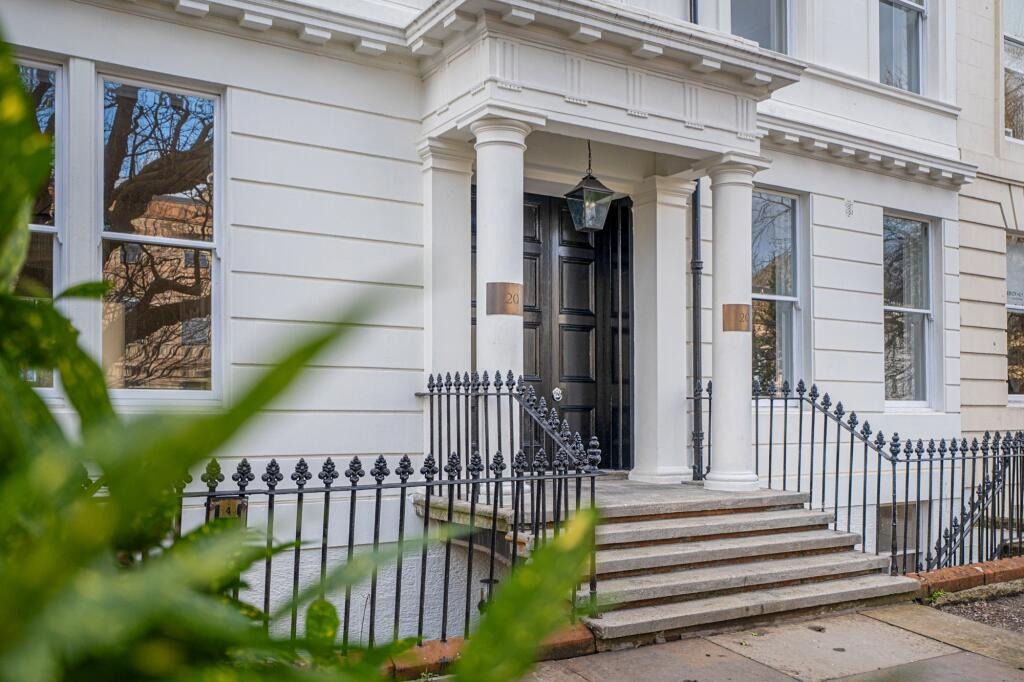 85160_GWE240761_IMG_01_0000