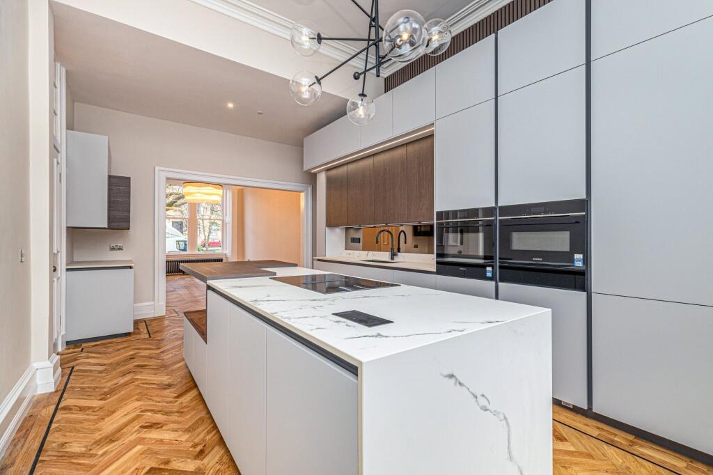 85160_GWE240761_IMG_10_0000