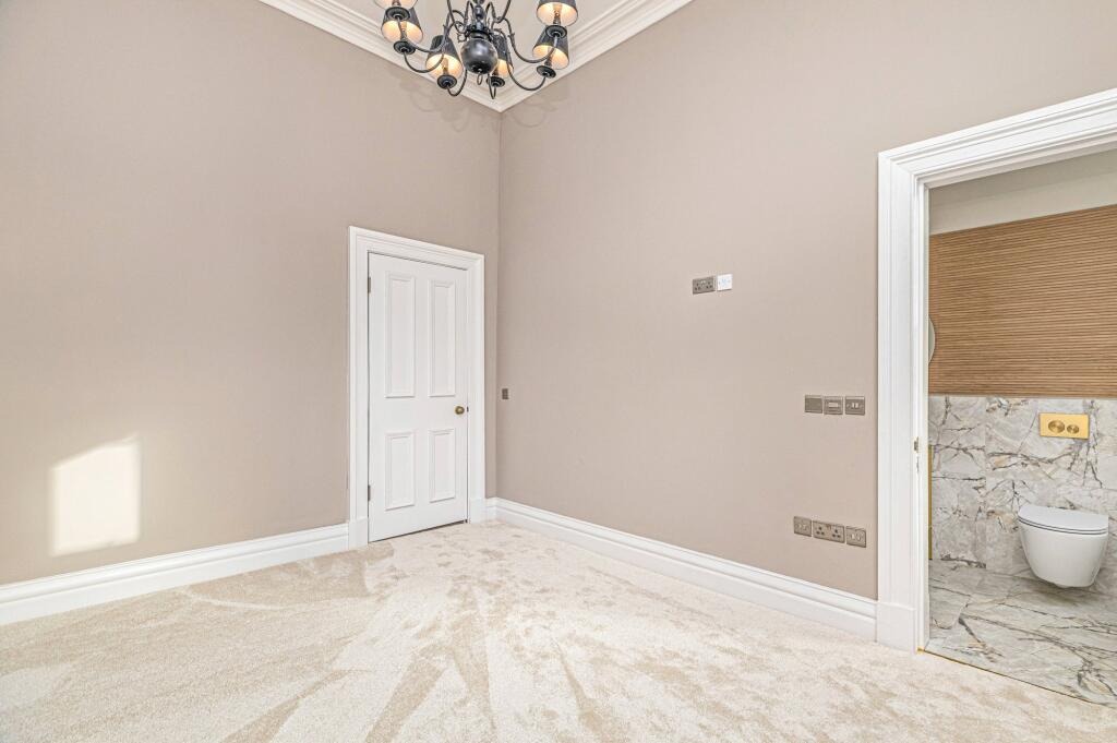 85160_GWE240761_IMG_32_0000