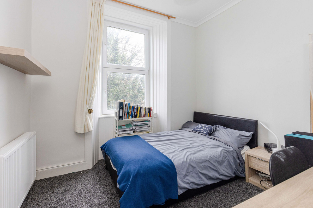 BedThreeA_8c02-4ef8-d039-c344-9f8c-f92c-f9f1-c4b2_20230427074853