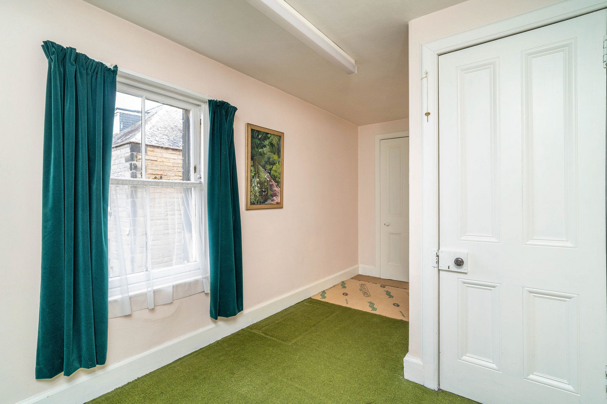 DSC09384_6bfc-589d-28e2-8f8b-10cc-6dc1-7f52-5f10_20250131090858