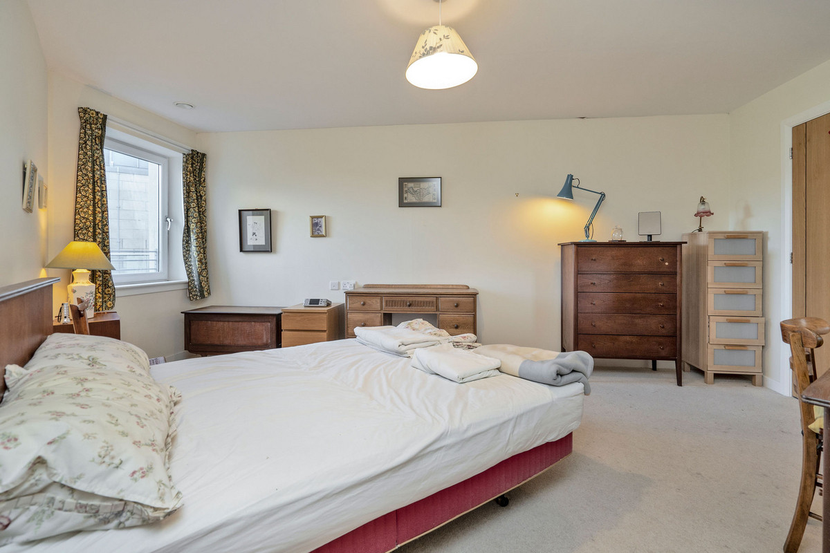 DSC8492_1ac9-65e6-9aa7-7720-4811-d472-0c18-d2bc_20250401084931