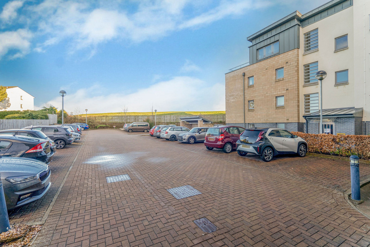 DSC8510_a156-c2ba-bd75-d6cc-c1bf-27df-2157-883d_20250401084939