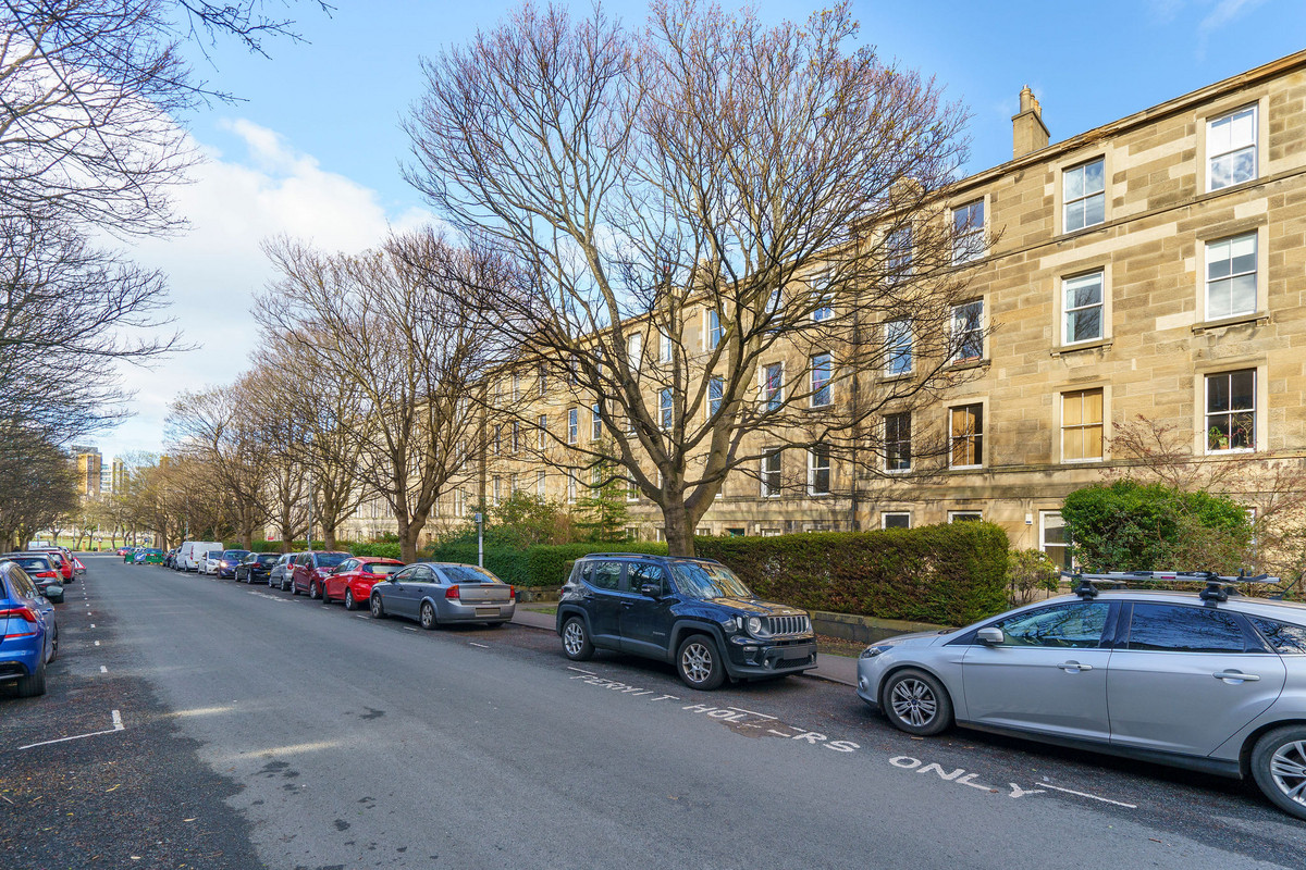 DSC8618_ff39-7139-731a-2d6f-670c-0ae1-5151-e606_20250402093404