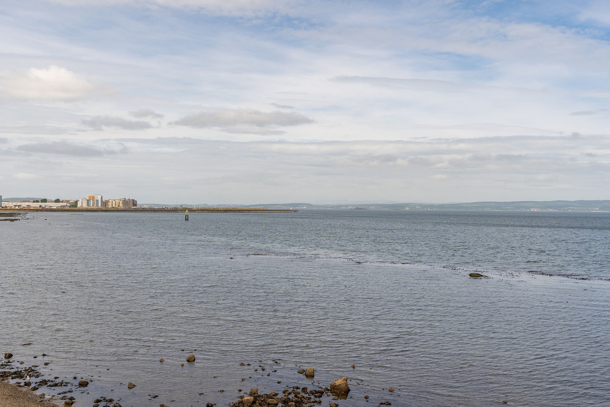 Externals-13_1888-ddd0-f243-e98a-27b7-45a3-2523-4563_20230526082450