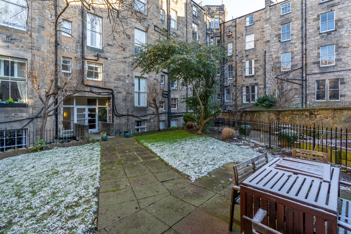 Externals-3_fd47-5ec2-0115-6828-5bf6-e09d-2b16-e39f_20230117113308