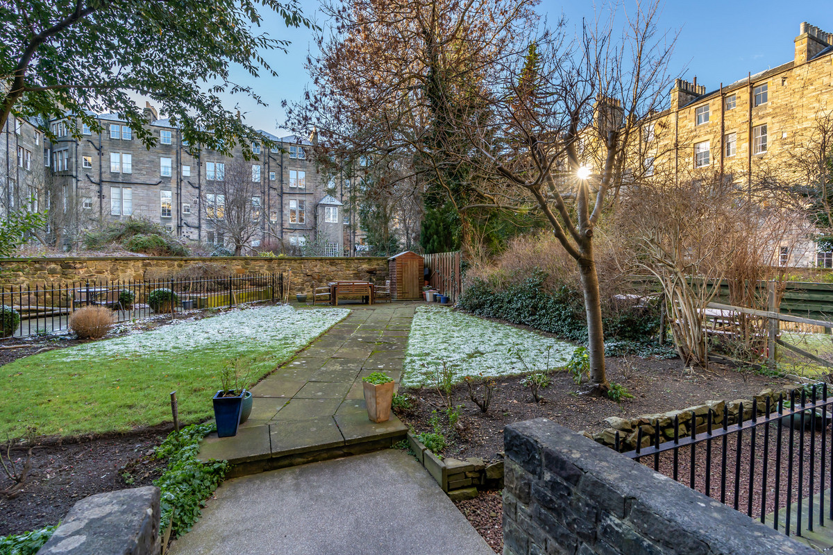 Externals_dd42-d87d-00f1-20a1-2aa2-db41-6739-83c9_20230117113335