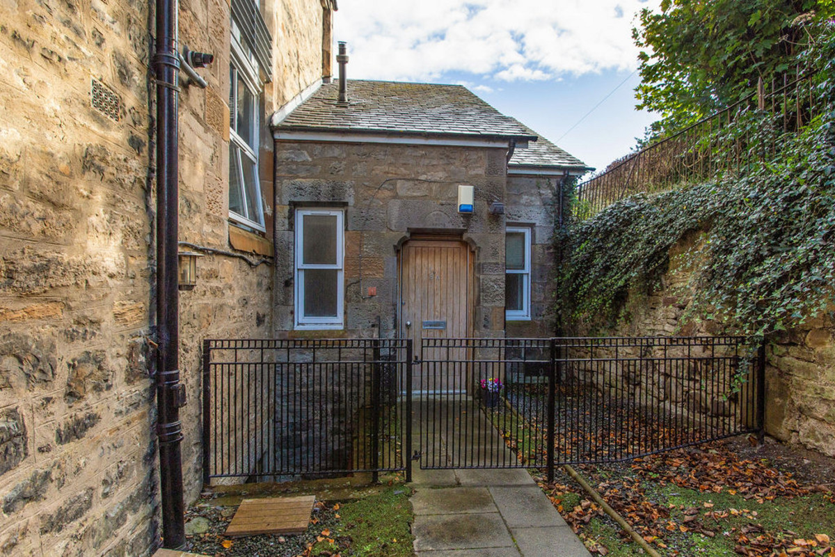 FrontExternal3_e044-9053-4657-0fdc-abf4-f451-e1f3-2e78_20221020083255