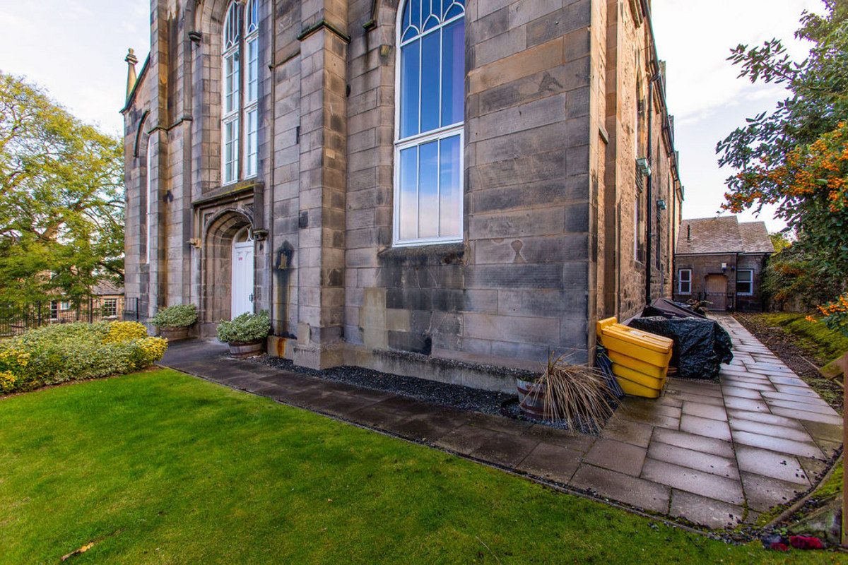 FrontExternal4_6324-38ff-385e-e2a4-6cf0-b7e2-cfb2-6906_20221020083258