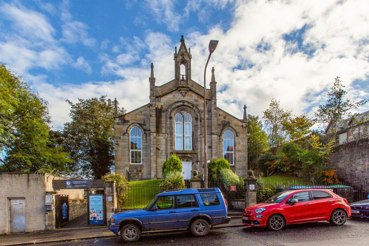 FrontExternal9_b8bd-8ee3-fb63-a119-d8bf-d2e7-9372-7a5b_20221020083309