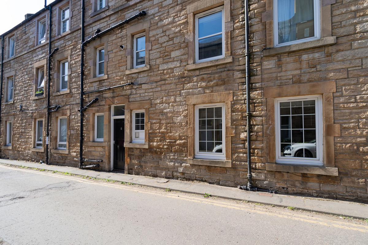 Frontexterior005_4abf-5b06-648a-df3e-0340-1819-fa2b-cb41_20250508121801