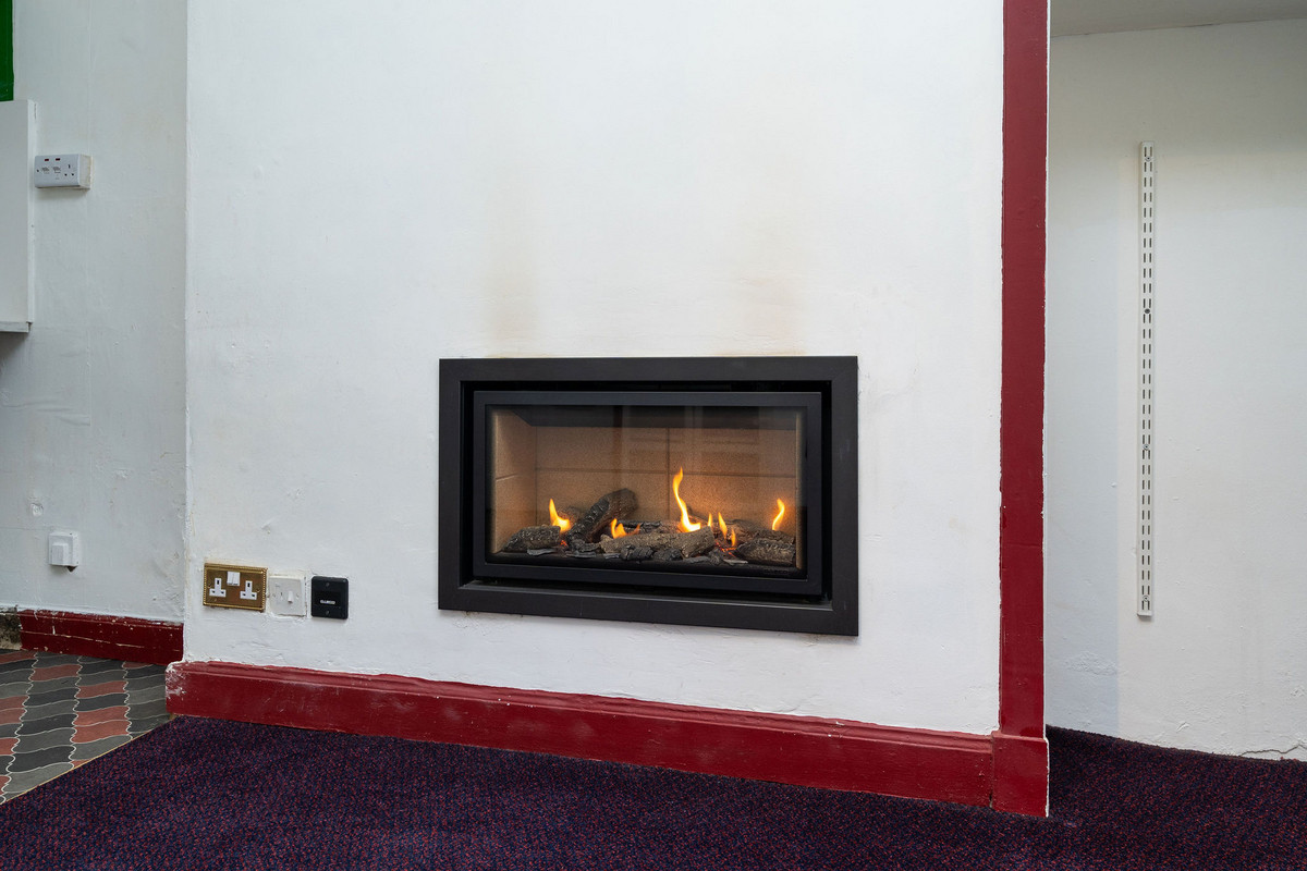 Interior007_d6d9-7bcb-5ae2-0ed3-5e05-edb6-0a39-4c1c_20250508121812