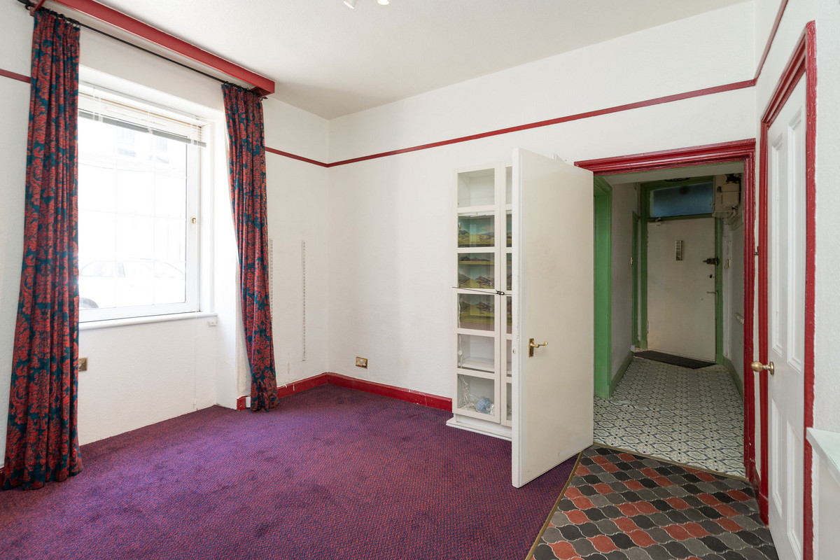 Interior011_8140-d66b-8f39-eb6f-bc1f-36eb-c1e8-0358_20250508121816