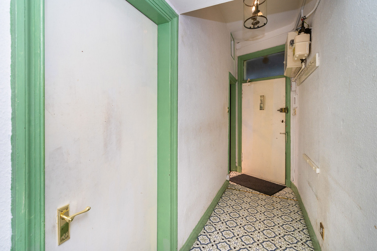 Interior017-2_3998-770f-1220-6680-cb42-03c9-f8e7-c3d2_20250508121823