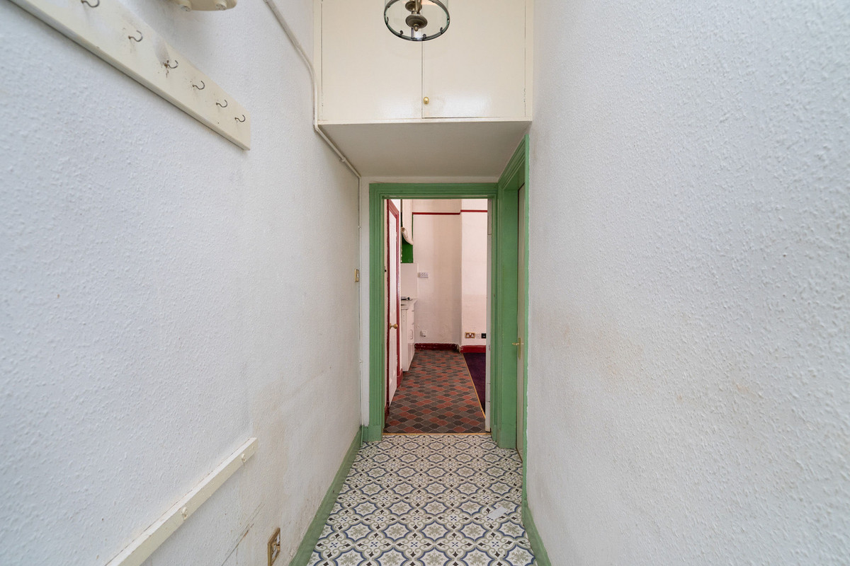 Interior018-2_cbb1-18bd-37e7-47d9-05e5-c88e-3b19-12d0_20250508121824