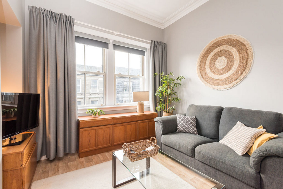 Interior17_bb62-2761-a06f-a2b4-b608-b2ae-f45e-c376_20221020020412