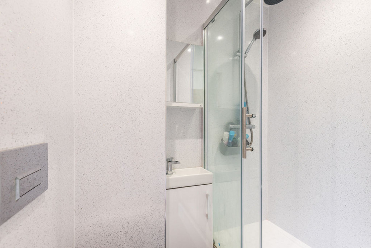 Interior23_10f1-0bf5-be2d-e6e6-bda4-c77e-7c42-e1ab_20221102083101