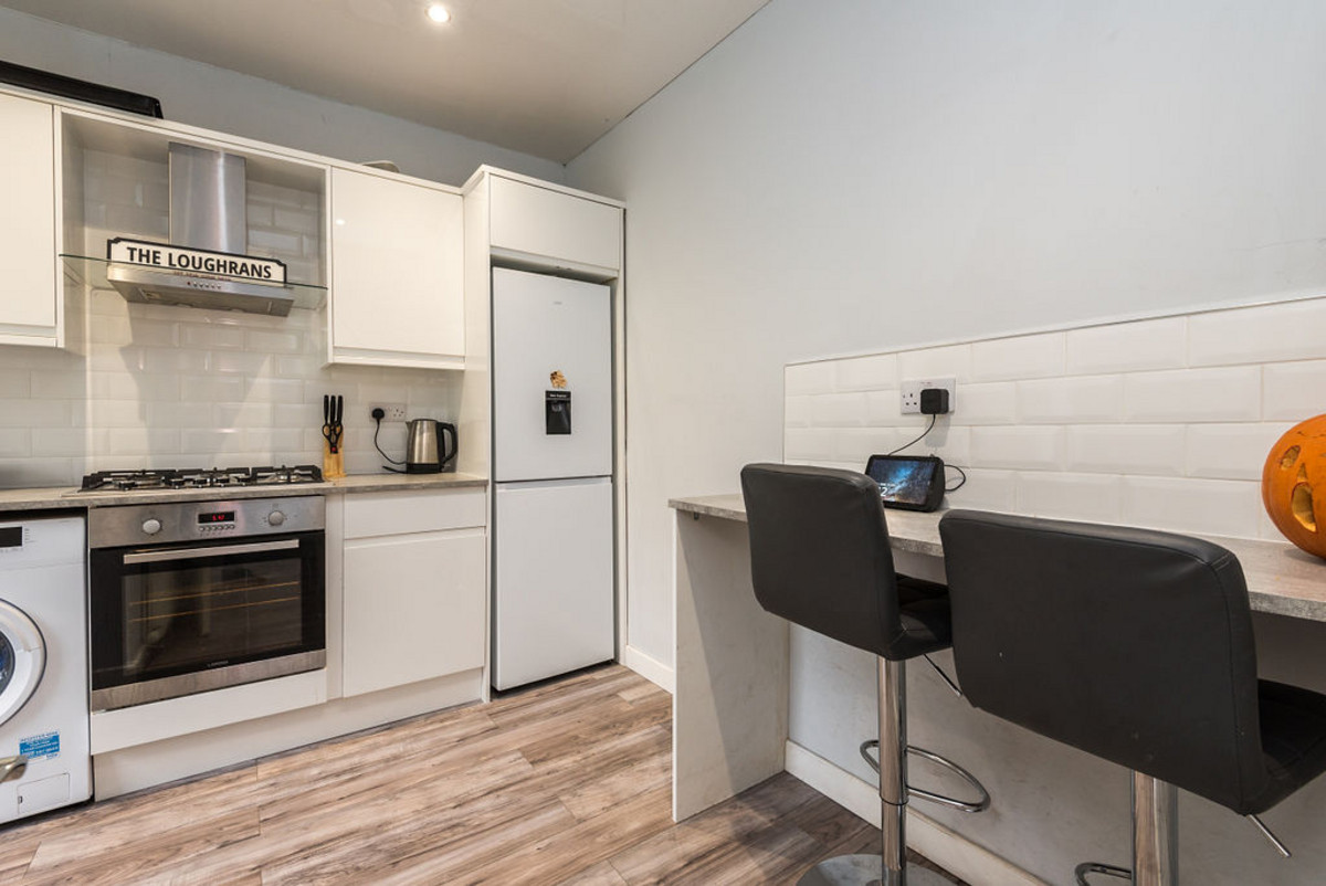 Interior3_4c38-a938-7e8a-6265-011b-0dfe-f295-6d24_20221102083037