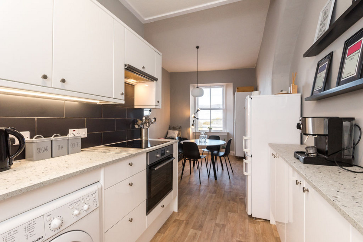 Interior5_c729-d11d-36f6-52b3-38e2-be46-c08a-cd43_20221020020357