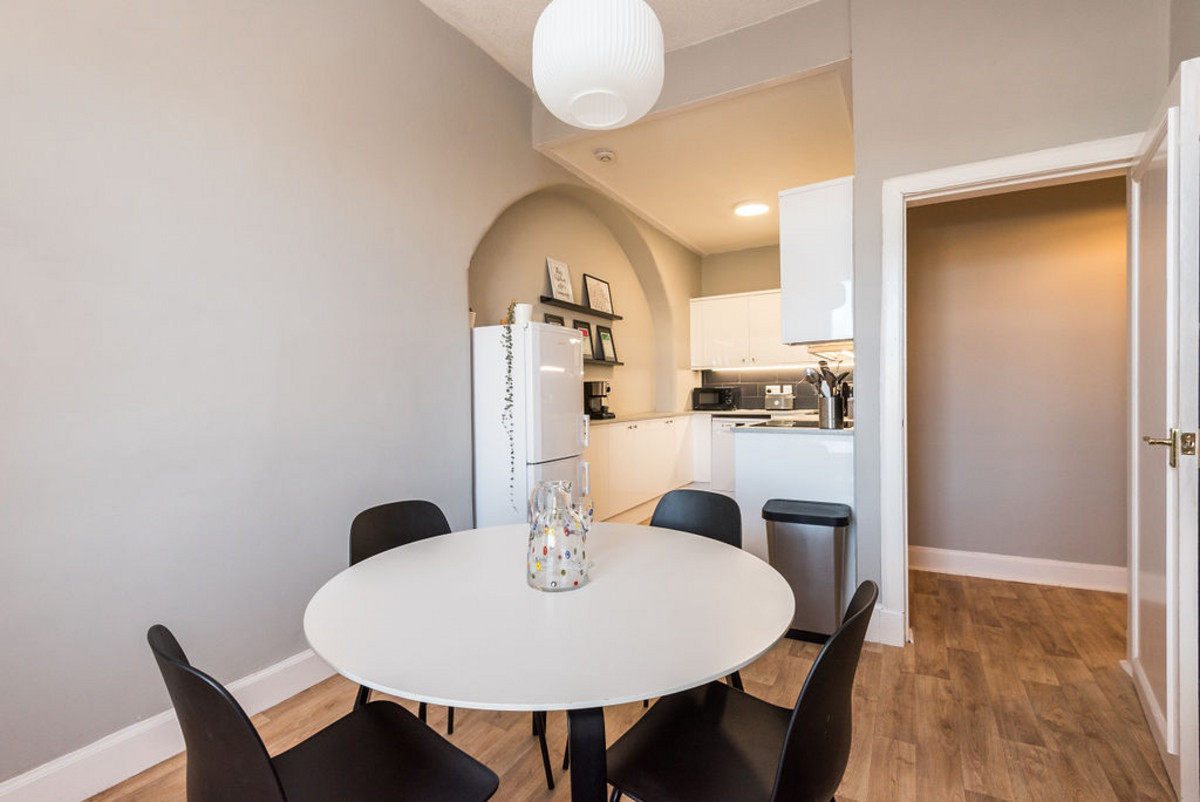 Interior6_f41c-11a2-9691-cdb5-2c69-6df1-4a9a-df3f_20221020020358