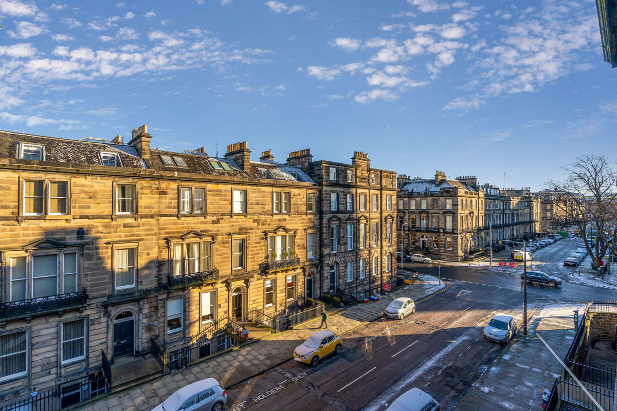 Interiors-10_dd4b-8970-6332-89f7-855a-6dbe-55f1-e350_20230117113359