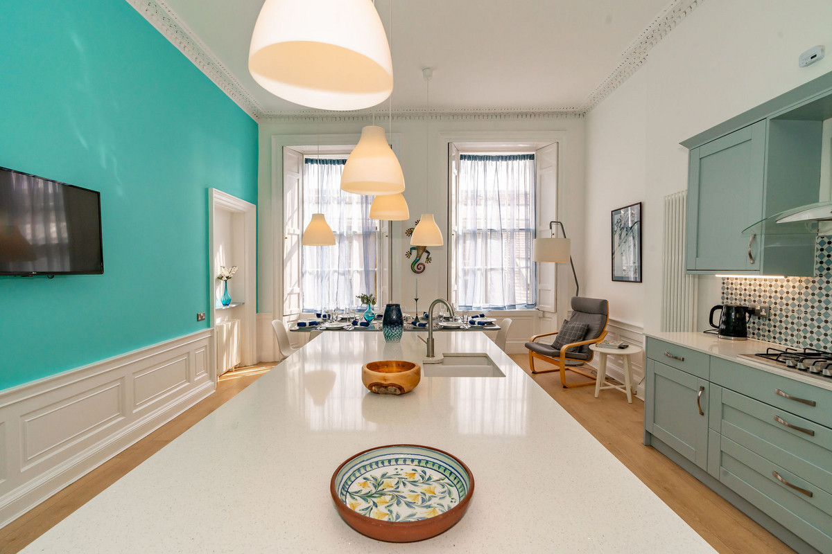 Interiors-15_74c9-4ba0-9e85-e468-41f9-86de-5fe2-15d0_20240506114408