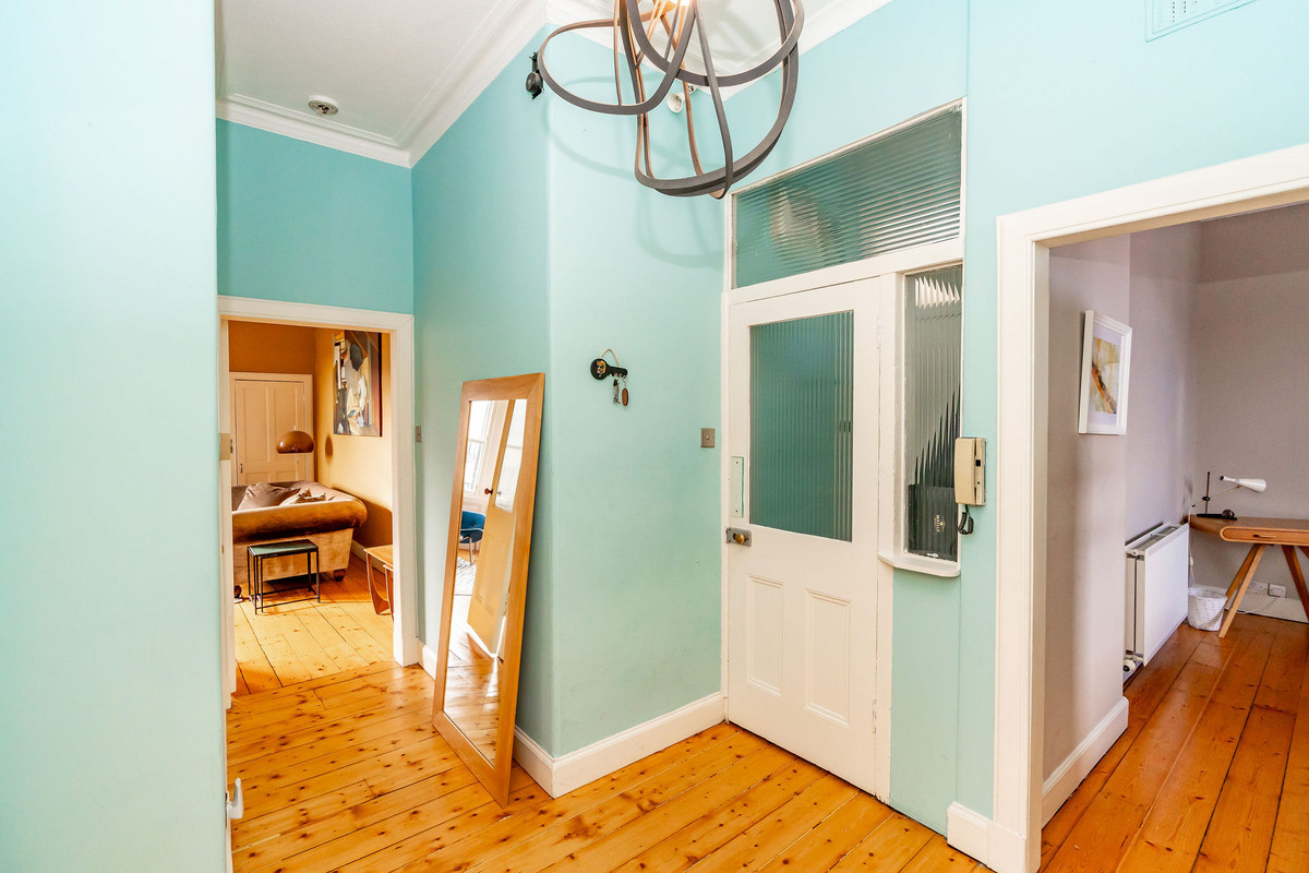 Interiors-22_67b5-ed02-8511-d2b6-c6a2-9c61-2a8a-2e23_20250219115946