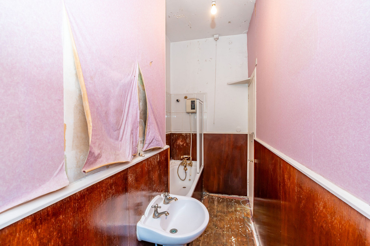 Interiors-28_54a5-1b60-5cf5-1023-e760-dc62-5d4b-531a_20241118093742