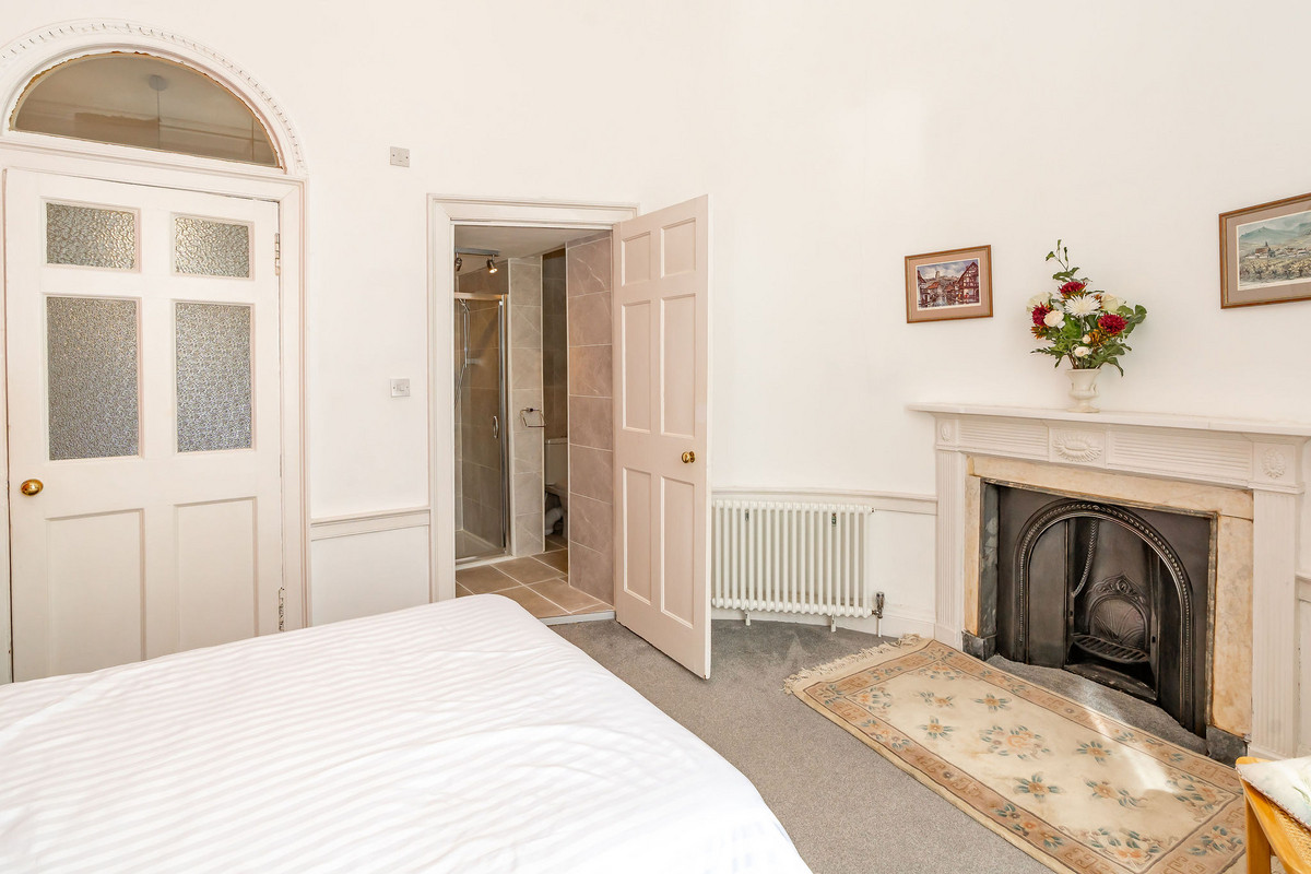 Interiors-35_5d1f-6ee7-3276-42c0-2c15-fcd8-4148-f92b_20240506114445