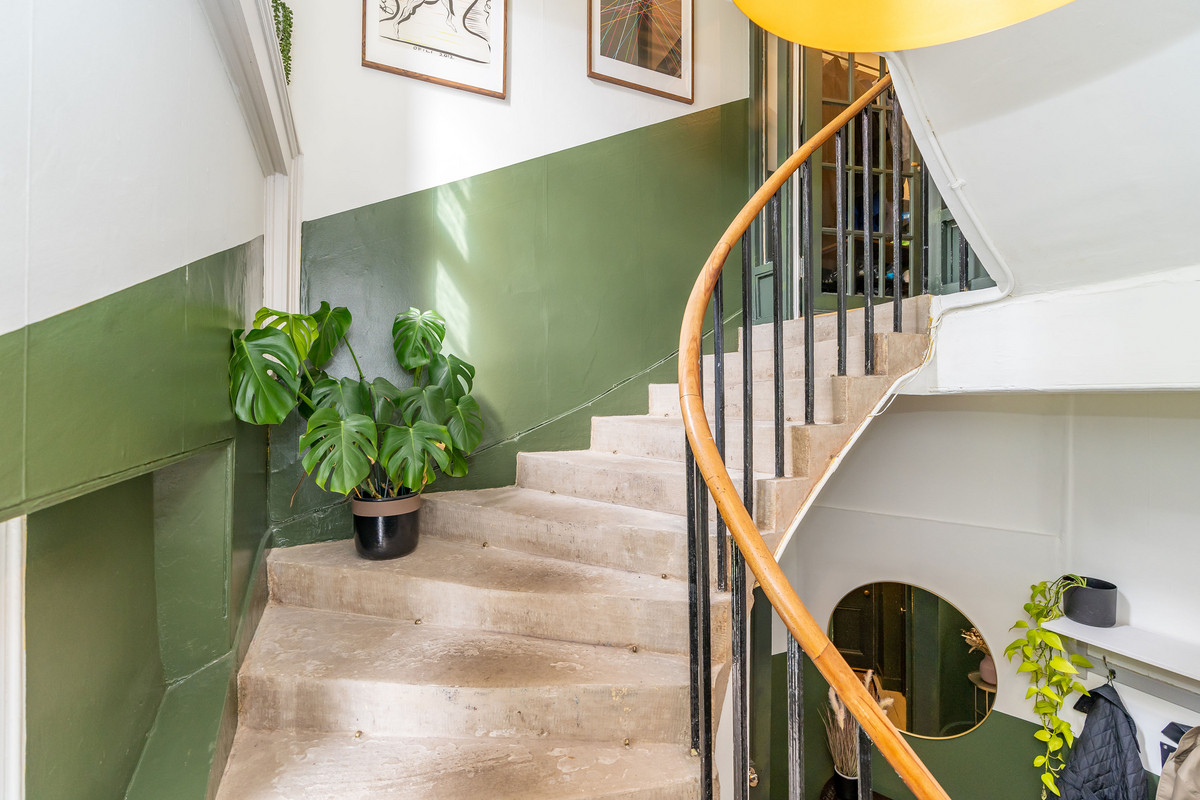 Interiors-39_700b-8547-0e87-a46a-f250-33ed-e9c2-3e8c_20230526082257