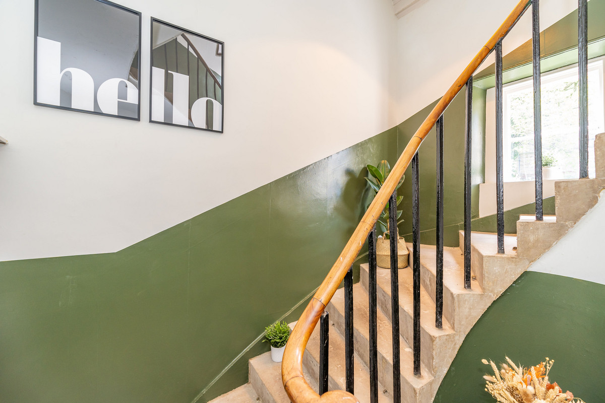 Interiors-41_16db-22d1-857e-6d1c-53c1-0afc-37d1-5a61_20230526082304