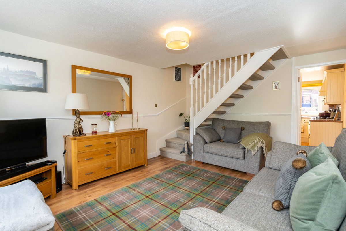 Interiors_-17_fcc8-c48e-a2aa-e558-56ad-cb45-1b0f-839f_20210923111534