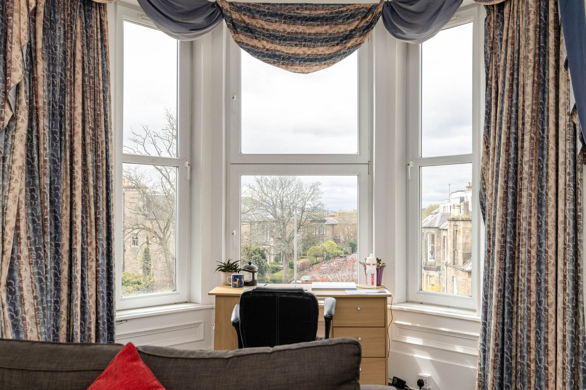 LoungeD_9361-1a18-bdf9-b531-6167-dc36-014d-3942_20230427074943