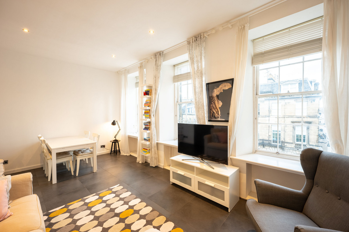 P1100606-HDR_f3cd-e007-2dc6-b1ac-ef4f-2567-4215-02eb_20231031035838