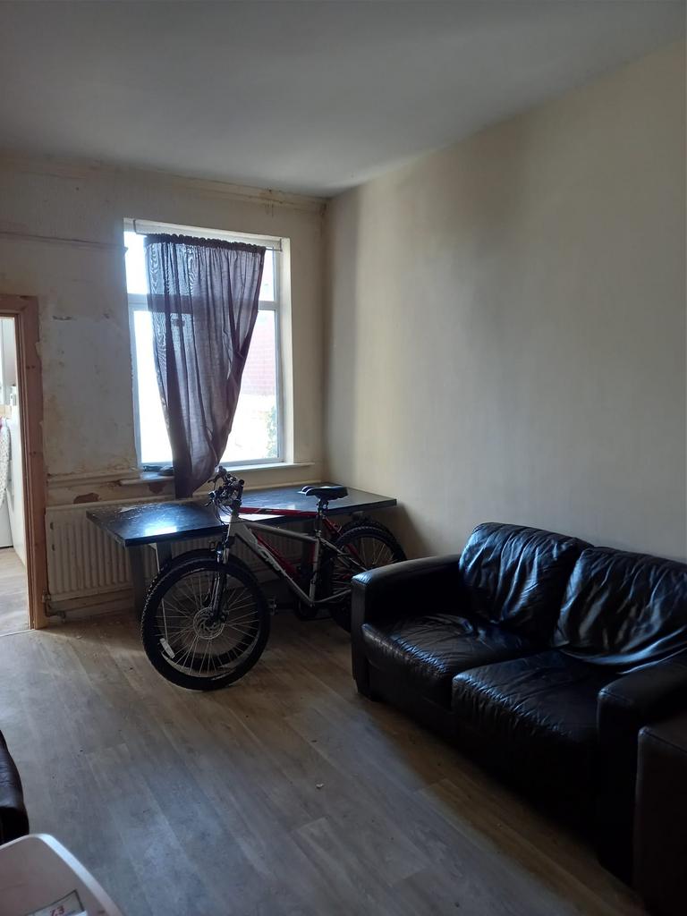 image-1-1024×1024-210