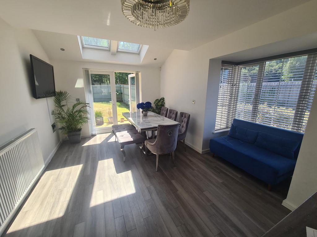 image-2-1024×1024-195