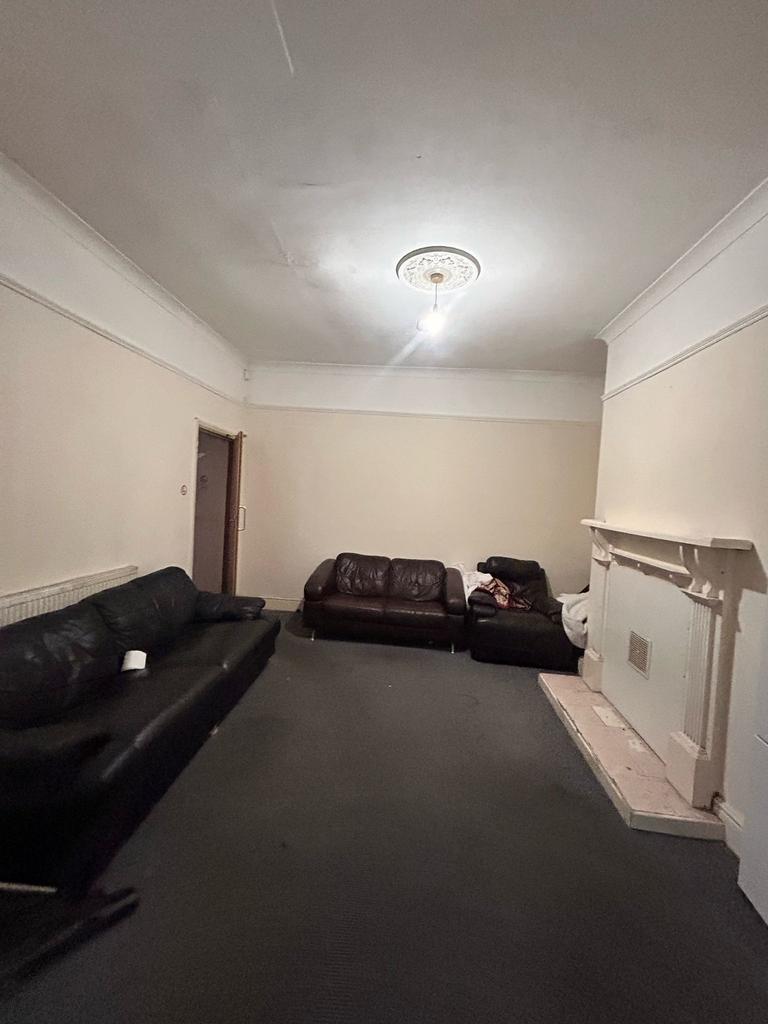 image-3-1024×1024-196