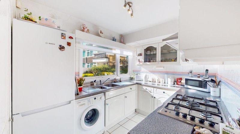 image-4-1024×1024-189