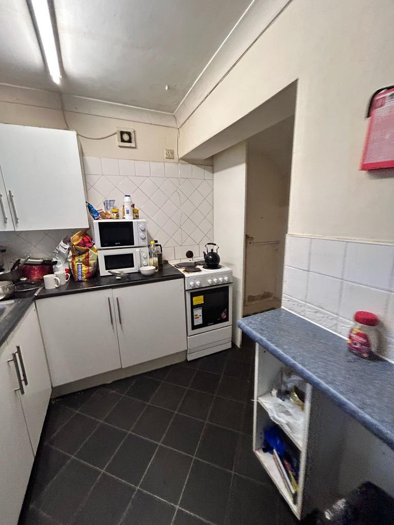 image-4-1024×1024-196